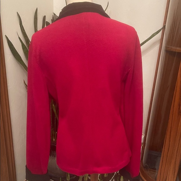 Elegant Red and Black Women's Blazer - Picture 3 of 3